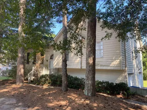 20 Lancey Oak Ln, Loganville, GA 30052