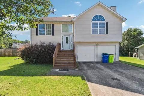 5393 Sand Bar Ln, College Park, GA 30349