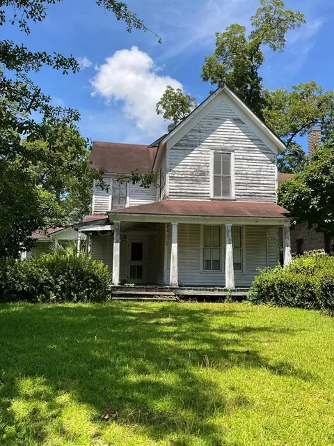 615 S Main St #N/A, Fitzgerald, GA 31750