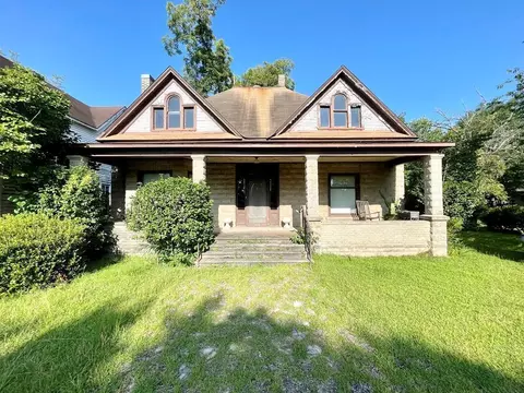 613 S Main St #N/A, Fitzgerald, GA 31750
