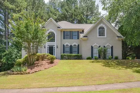610 Ashwood Ct, Woodstock, GA 30189