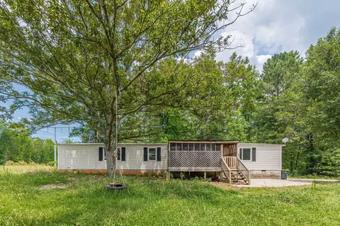 1121 Millard Farmer Rd, Newnan, GA 30263