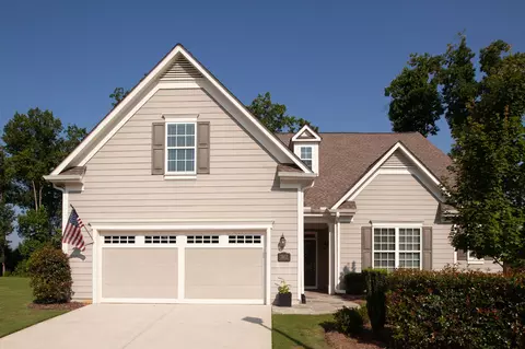 3802 English Oak Dr, Gainesville, GA 30504