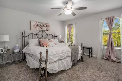 5682 Plain Field Ln, Lilburn, GA 30047 photo 18
