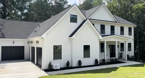 4492 Muhammad Dr, Atlanta, GA 30349