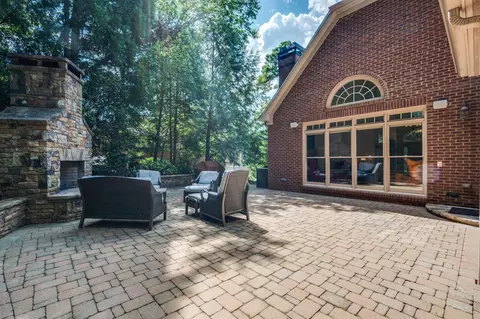 3965 Berkeley View Dr, Berkeley Lake, GA 30096 photo 12