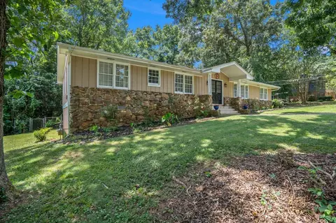 2647 Manor Pl, Ellenwood, GA 30294