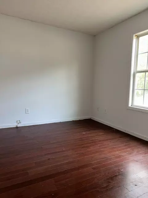 180 Lassiter Dr, Covington, GA 30016 photo 4