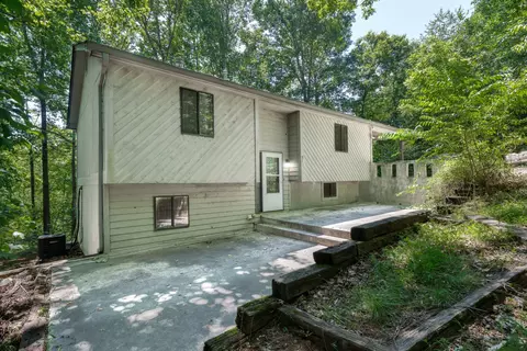 85 Ellis Dr, Cleveland, GA 30528