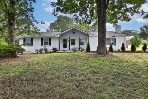 954 Texel Ln, Clarkston, GA 30021