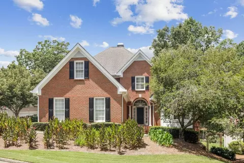 253 Spalding Gates Dr, Sandy Springs, GA 30328