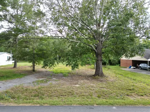 120 Dugger Dr, Rome, GA 30165