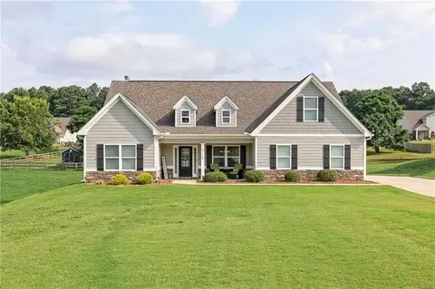 1718 Whitlock Ln, Winder, GA 30680