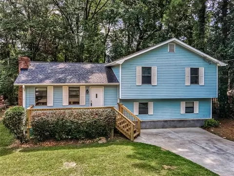 3640 Ashley Woods Dr, Powder Springs, GA 30127