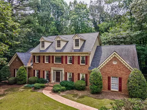 2035 Old Dominion Rd, Sandy Springs, GA 30350