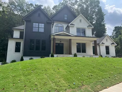 4357 King Valley Dr, Smyrna, GA 30082
