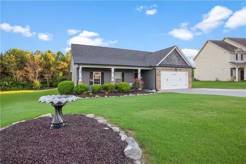 18 Rosen St NW, Cartersville, GA 30120