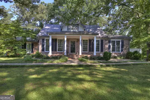 1015 Fincher Rd, Canton, GA 30114