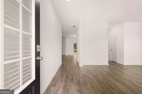 1659 E Brook Dr, Conyers, GA 30012 photo 18