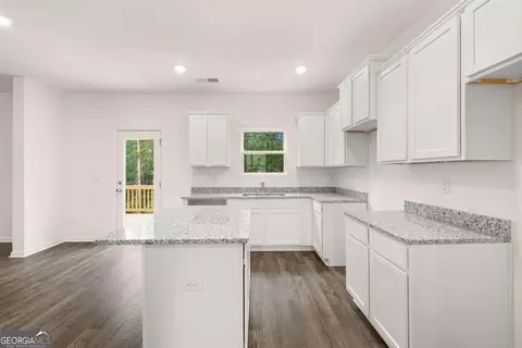 1659 E Brook Dr, Conyers, GA 30012 photo 9