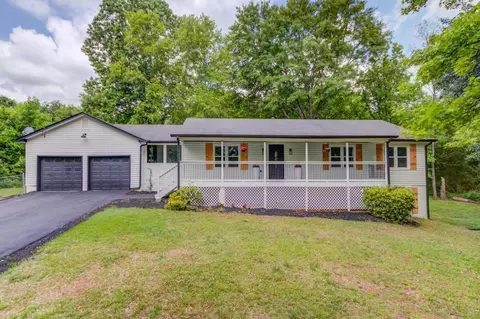 1285 Greendale Rd, Covington, GA 30014