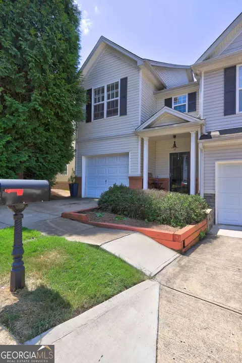 4933 Vireo Dr, Flowery Branch, GA 30542