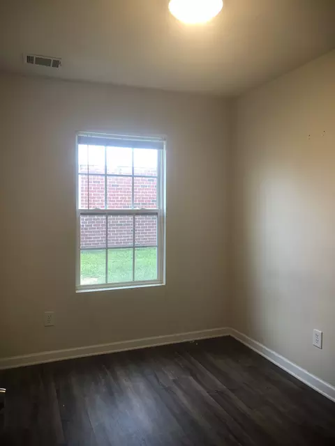 633 Mill Stone Blf #A, Monroe, GA 30655 photo 4