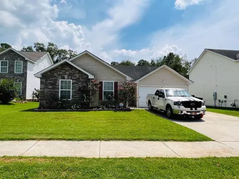 4955 Notting Glen Ln, Snellville, GA 30039