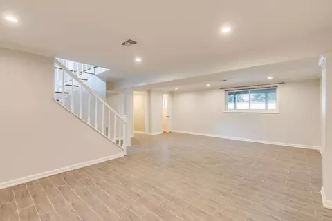 2044 Ellwyn Dr, Chamblee, GA 30341 photo 13