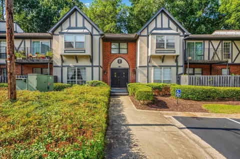 6851 Roswell Rd #I15, Sandy Springs, GA 30328