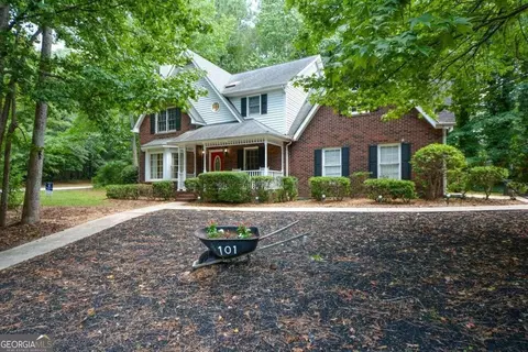 101 Shawville Ln, Peachtree City, GA 30269