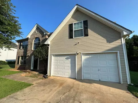 3720 Georgia Dr, Douglasville, GA 30135