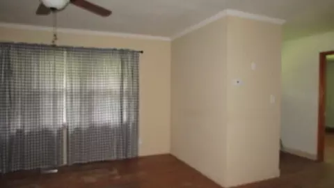 107 S Chilton Cres, Lagrange, GA 30240 photo 3