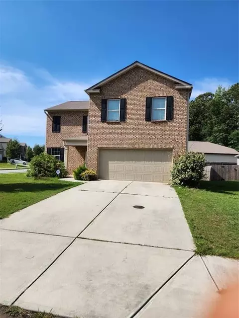 5525 Waverly, Atlanta, GA 30349
