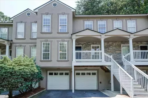 703 Masons Creek Cir, Sandy Springs, GA 30350