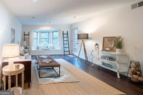 6851 Roswell Rd #Q-30, Sandy Springs, GA 30328