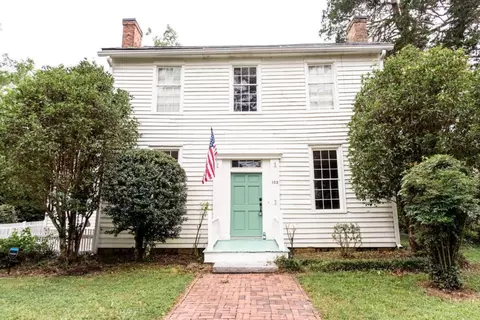 103 E Church St, Lexington, GA 30648