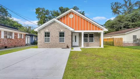 4121 3rd St, Garden City, GA 31408