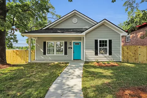 2002 E 40th St, Savannah, GA 31404