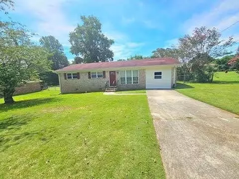 1041 Kingston Rd NW, Conyers, GA 30012