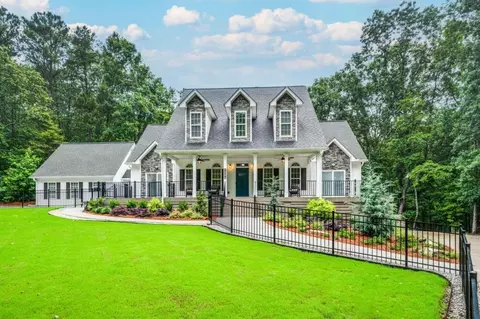 214 Oak Grove Path, Dallas, GA 30157