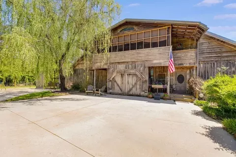 1047 Old Driver Rd, Whitesburg, GA 30185