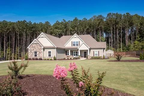 81 Crevest Ct #31, Sharpsburg, GA 30277