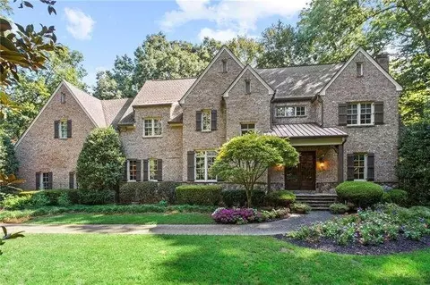 4991 Powers Ferry Nw Rd NW, Atlanta, GA 30327