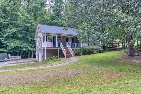 4140 Burgundy Way, Flowery Branch, GA 30542