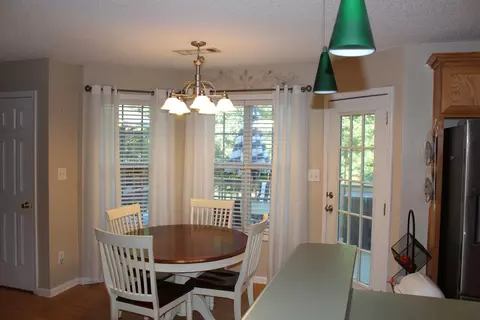 111 Moonlight Ct, Jackson, GA 30233 photo 3