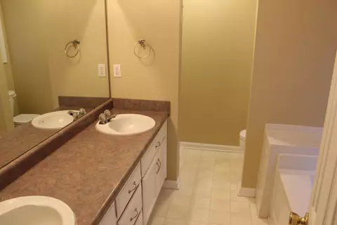 111 Moonlight Ct, Jackson, GA 30233 photo 8