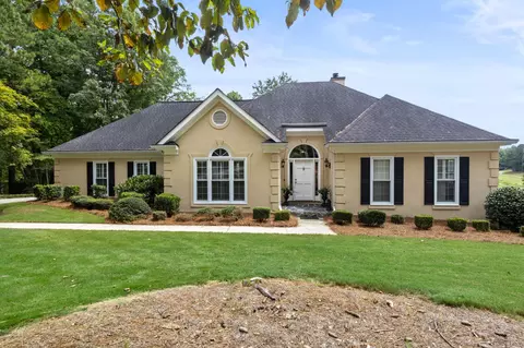 7 Woodland Trl, Newnan, GA 30263