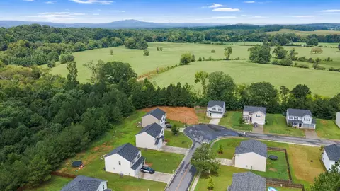 753 Riverside Dr, Calhoun, GA 30701 photo 11