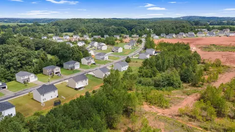 753 Riverside Dr, Calhoun, GA 30701 photo 10